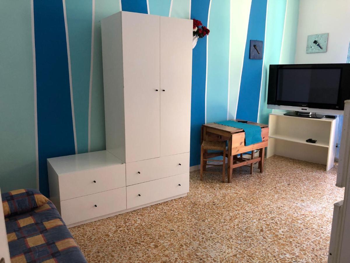 Home Willy Флоренция Екстериор снимка